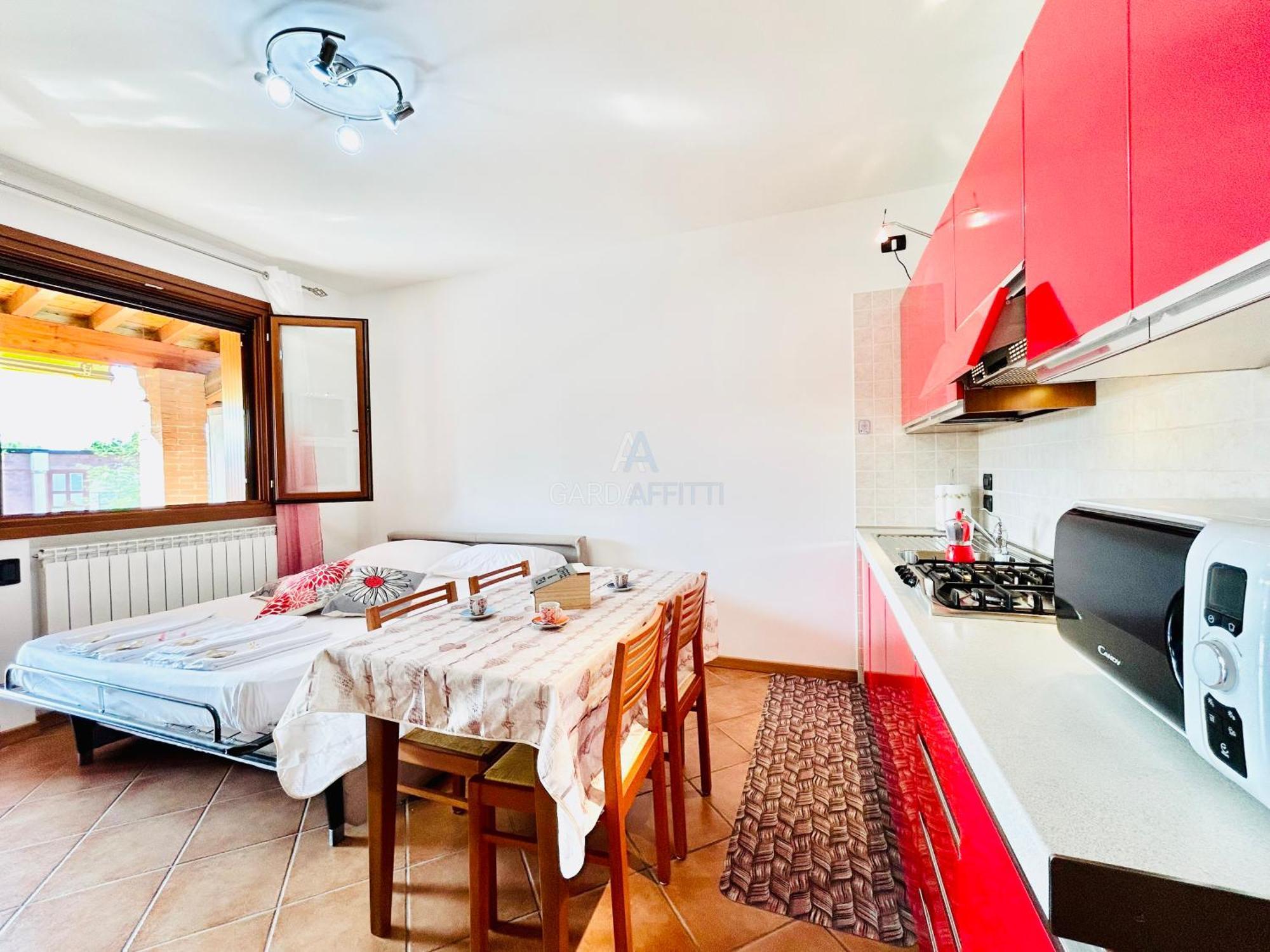 Artemide Apartment - A Soli 150M Dal Lago Di Garda シルミオーネ エクステリア 写真