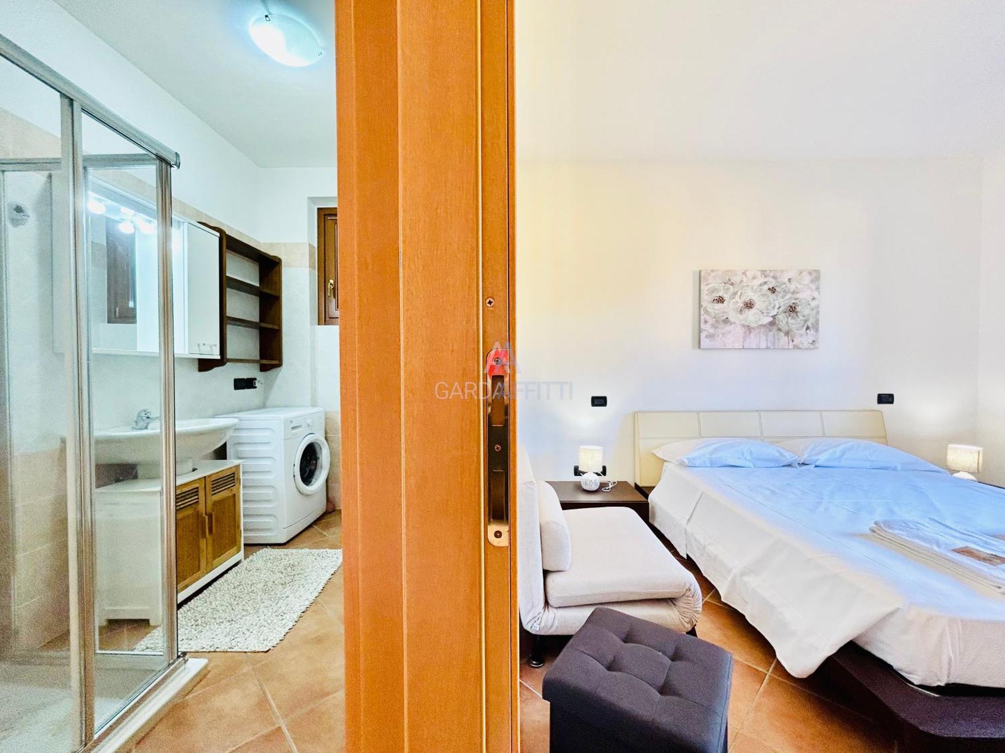 Artemide Apartment - A Soli 150M Dal Lago Di Garda シルミオーネ エクステリア 写真