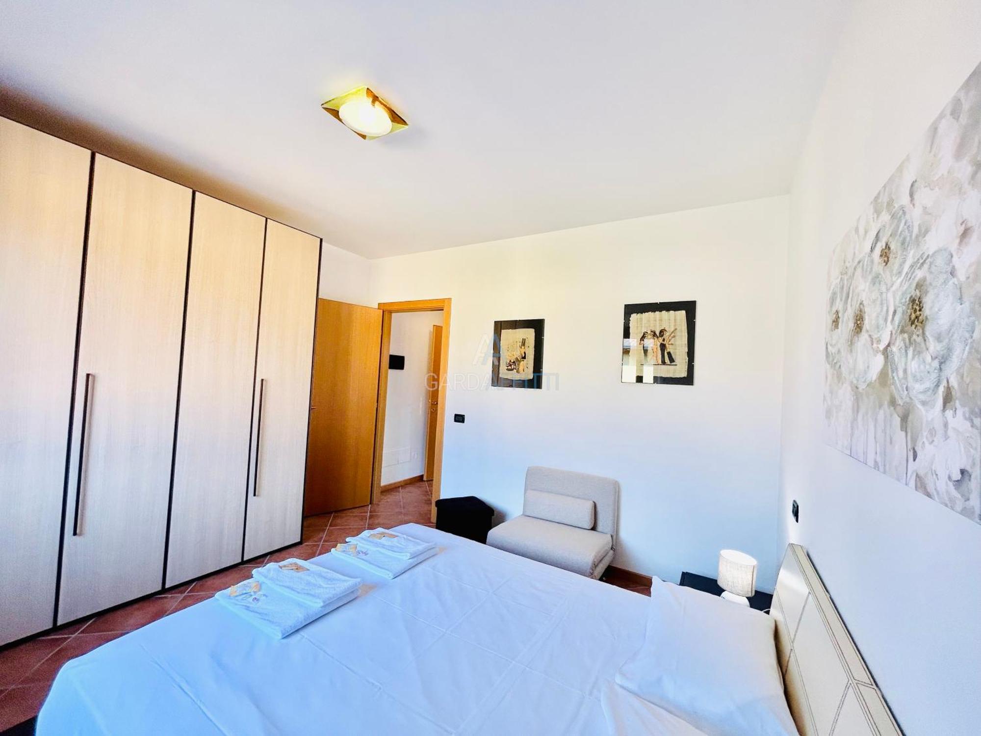 Artemide Apartment - A Soli 150M Dal Lago Di Garda シルミオーネ エクステリア 写真